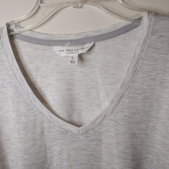 N.Y.L. ATHLEISURE TOP - Picture 2 of 4